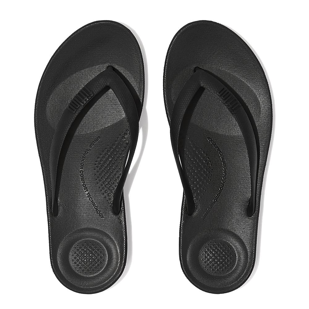 Men's Fitflop IQUSHION Ergonomic Flip Flops Black | Ireland-21746