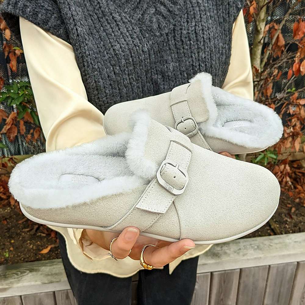 Women's Fitflop CHRISSIE Buckle Shearling-Lined Suede Slippers Grey | Ireland-01642