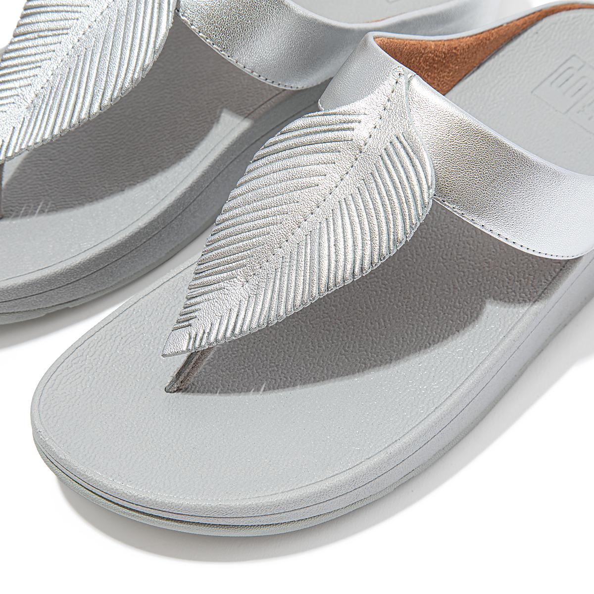 Women's Fitflop FINO Feather Metallic Toe-Post Sandals Silver | Ireland-07395