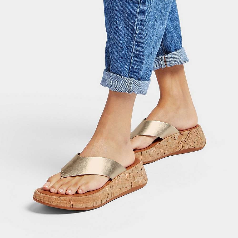 Women's Fitflop F-MODE Metallic Leather/Cork Flatform Toe-Post Sandals Brown/Gold | Ireland-83207