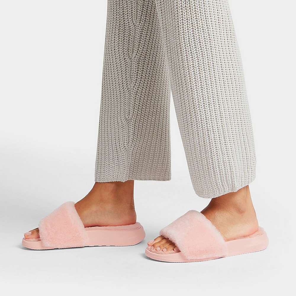 Women's Fitflop IQUSHION Shearling Slippers Pink | Ireland-62057