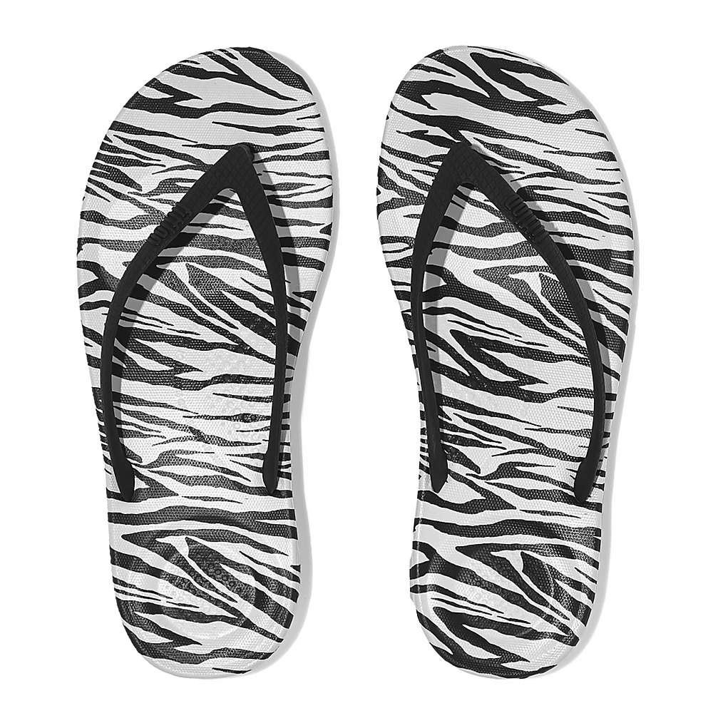 Women's Fitflop IQUSHION Zebra Print Ergonomic Flip Flops Black/White | Ireland-46519