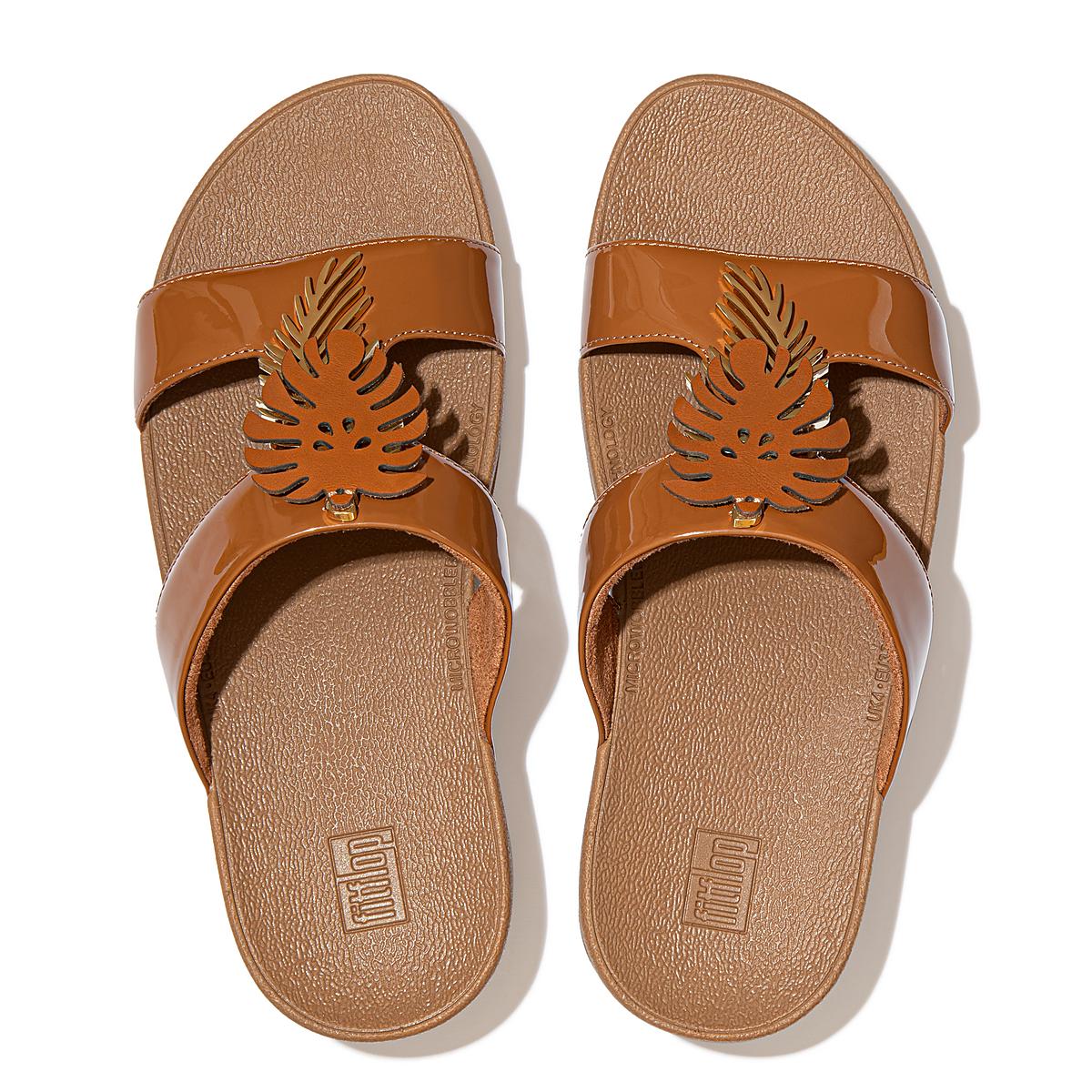 Women's Fitflop LOTTIE Jungle Leaf Patent Slides Sandals Light Brown | Ireland-63192