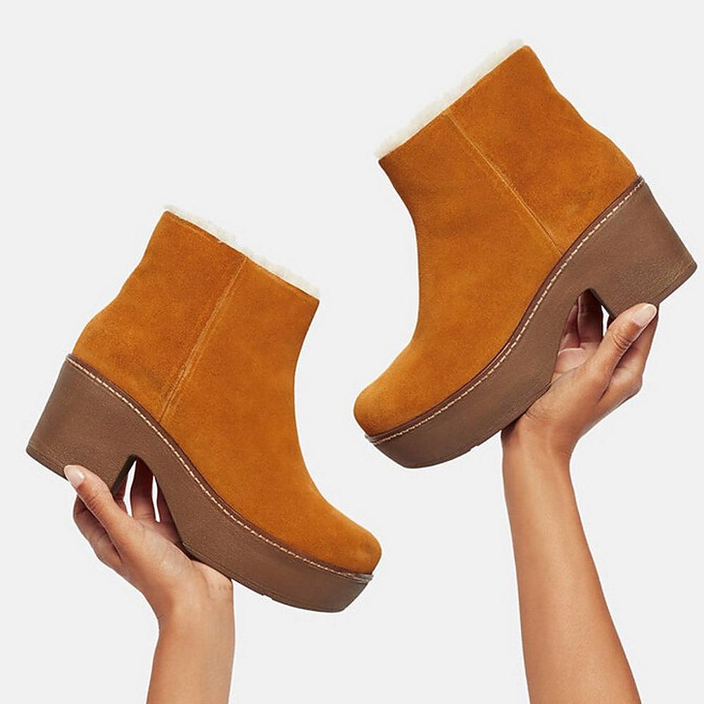 Women's Fitflop PILAR Shearling-Lined Suede Ankle Boots Light Brown | Ireland-45863