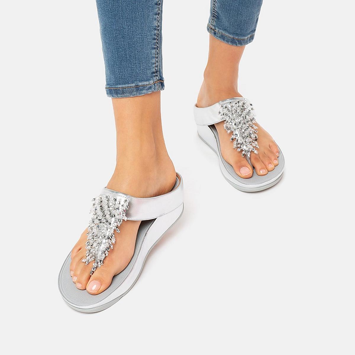 Women's Fitflop RUMBA Beaded Toe-Post Sandals Silver | Ireland-31895