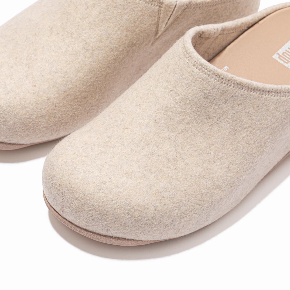 Women's Fitflop SHUV Cushy Felt Clog Slippers White | Ireland-41730