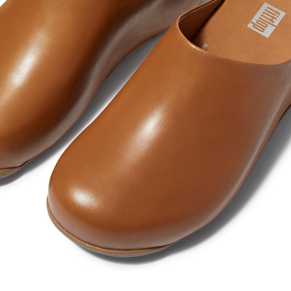 Women's Fitflop SHUV Leather Clogs Light Brown | Ireland-87601