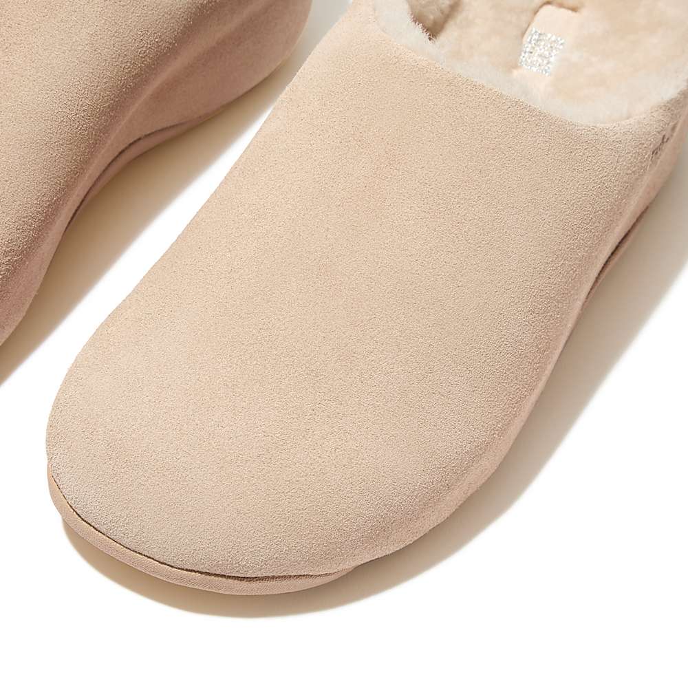 Women's Fitflop SHUV Shearling-Lined Suede Clogs Cream | Ireland-42189